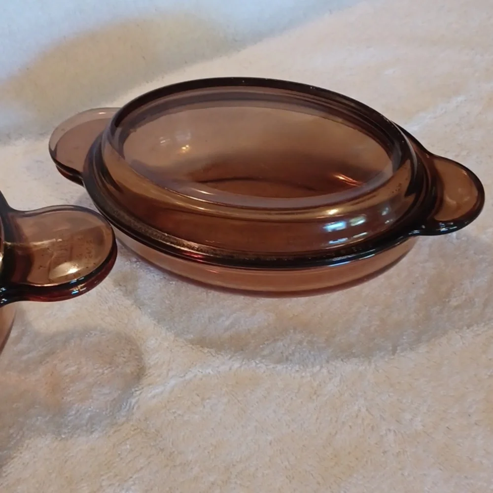 Visionware cookware both hold 16oz. 2 casserole dishes amber Vision ware